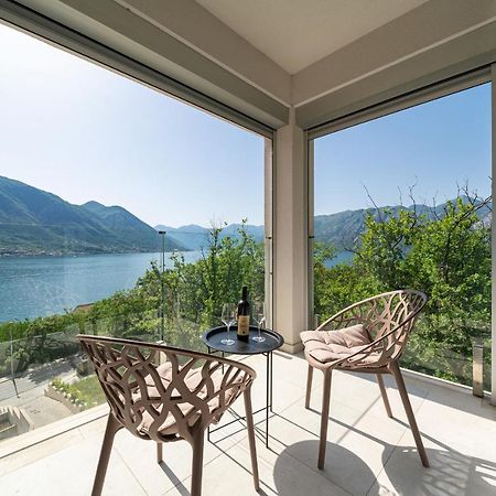 Luxury Dream View Apartment コトル エクステリア 写真