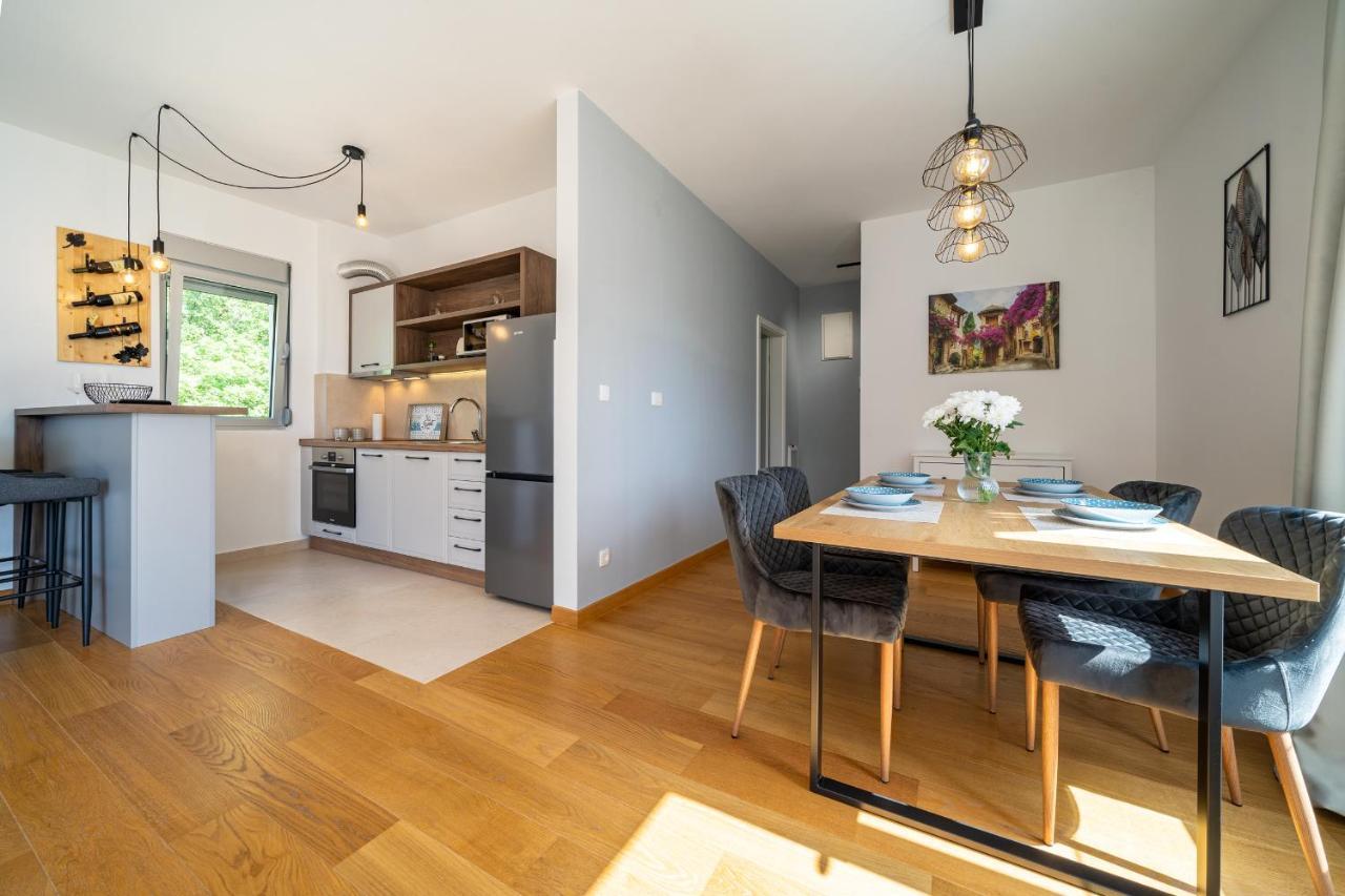 Luxury Dream View Apartment コトル エクステリア 写真
