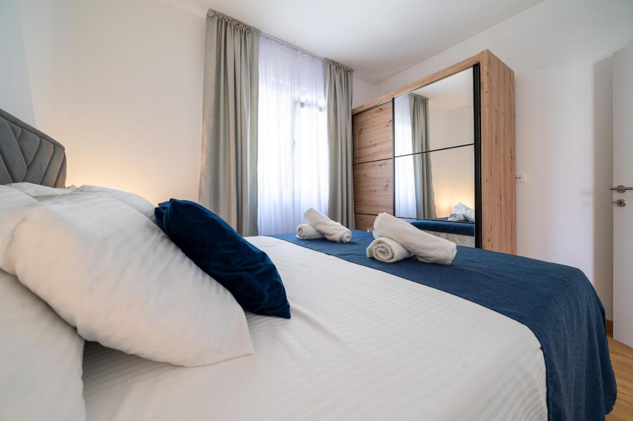 Luxury Dream View Apartment コトル エクステリア 写真