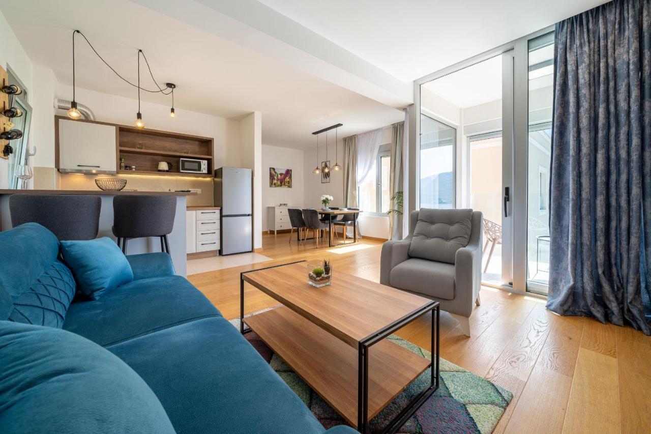 Luxury Dream View Apartment コトル エクステリア 写真