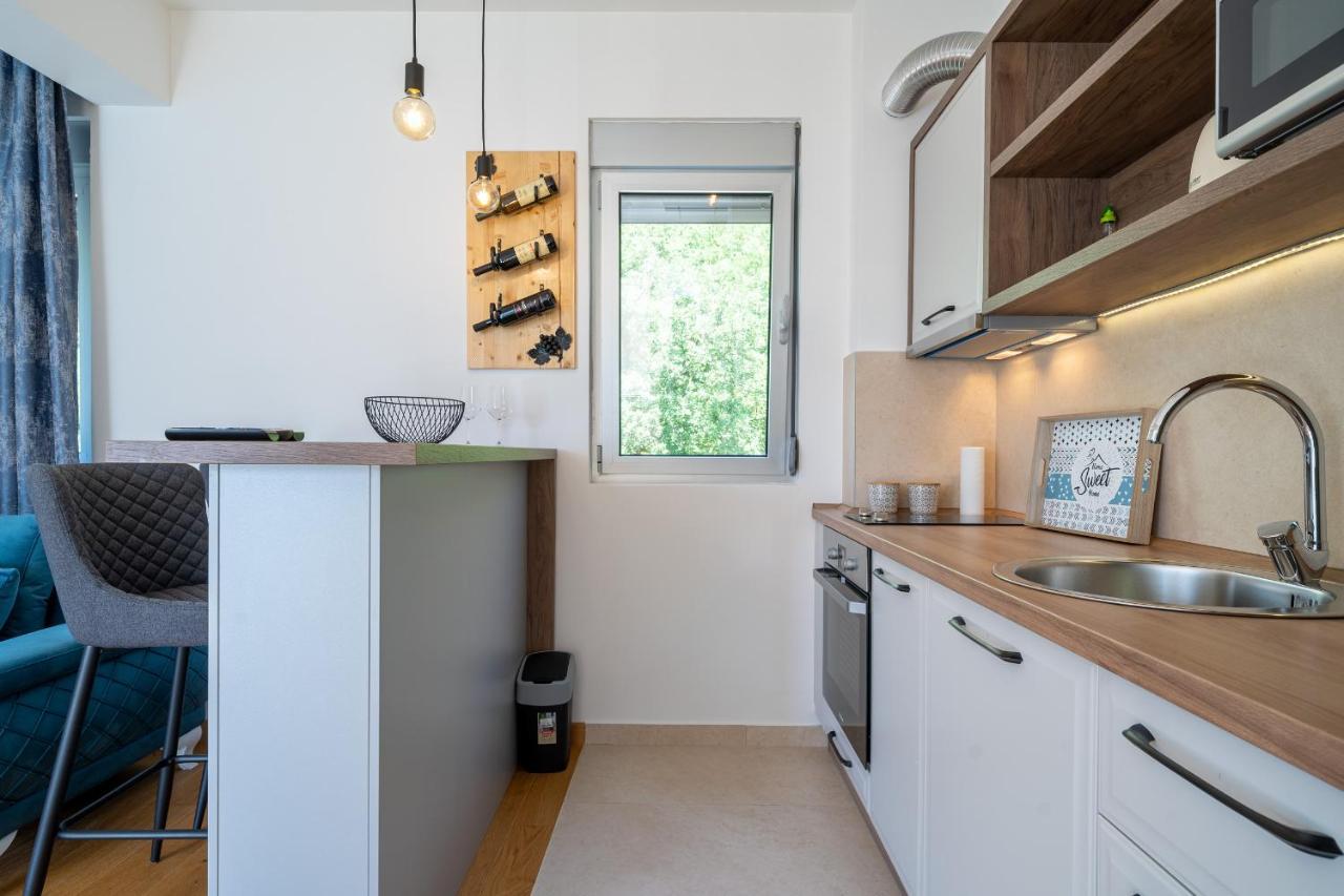Luxury Dream View Apartment コトル エクステリア 写真